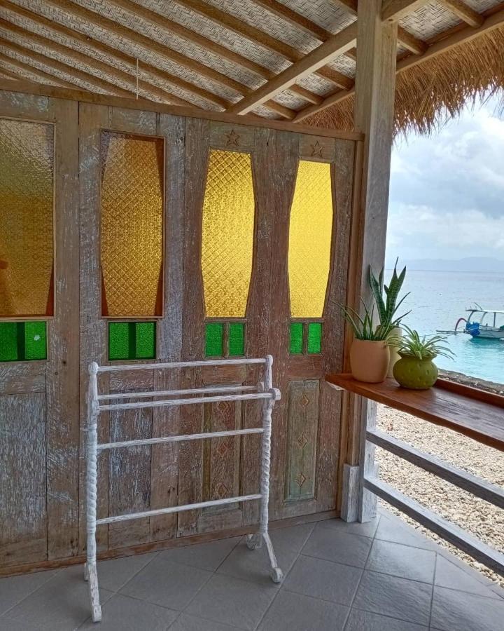 Vns Beachfront Guesthouse Ped Exterior photo