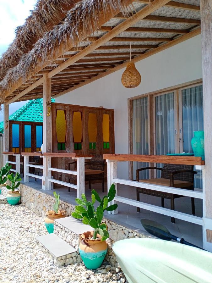 Vns Beachfront Guesthouse Ped Exterior photo