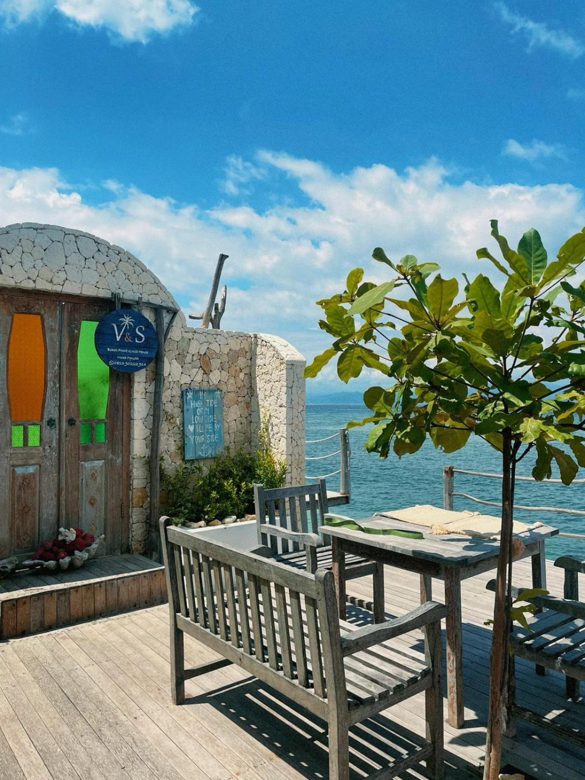 Vns Beachfront Guesthouse Ped Exterior photo